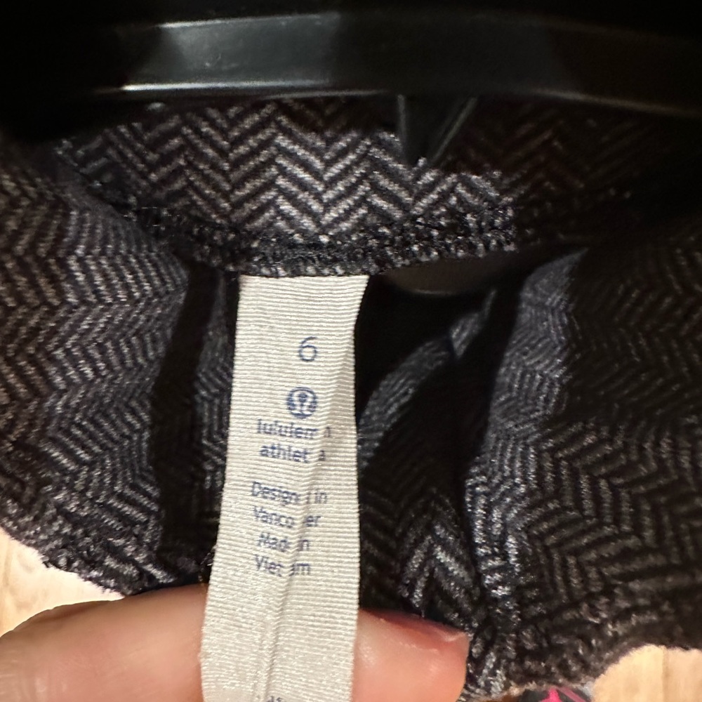 Lululemon Define Jacket - Picture 2 of 3